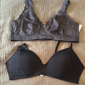 NWT Breezies Black Bra & NWOT Parisian intimates Lace Trim Gray 42C